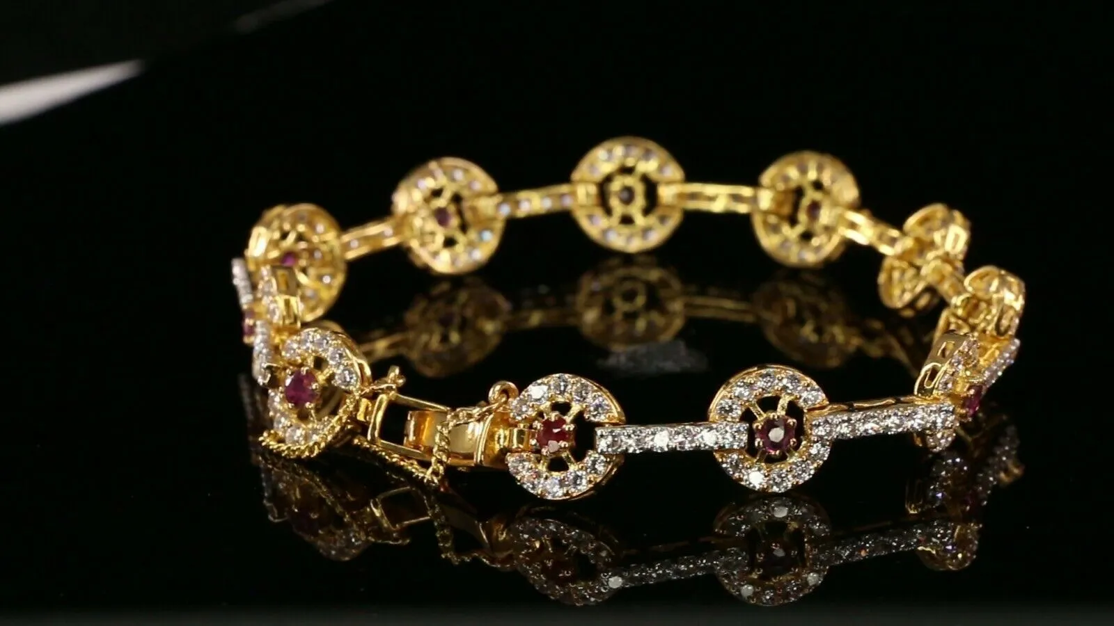 22k Bracelet Solid Gold Simple Charm Stone Encrusted With Ruby Design b4076