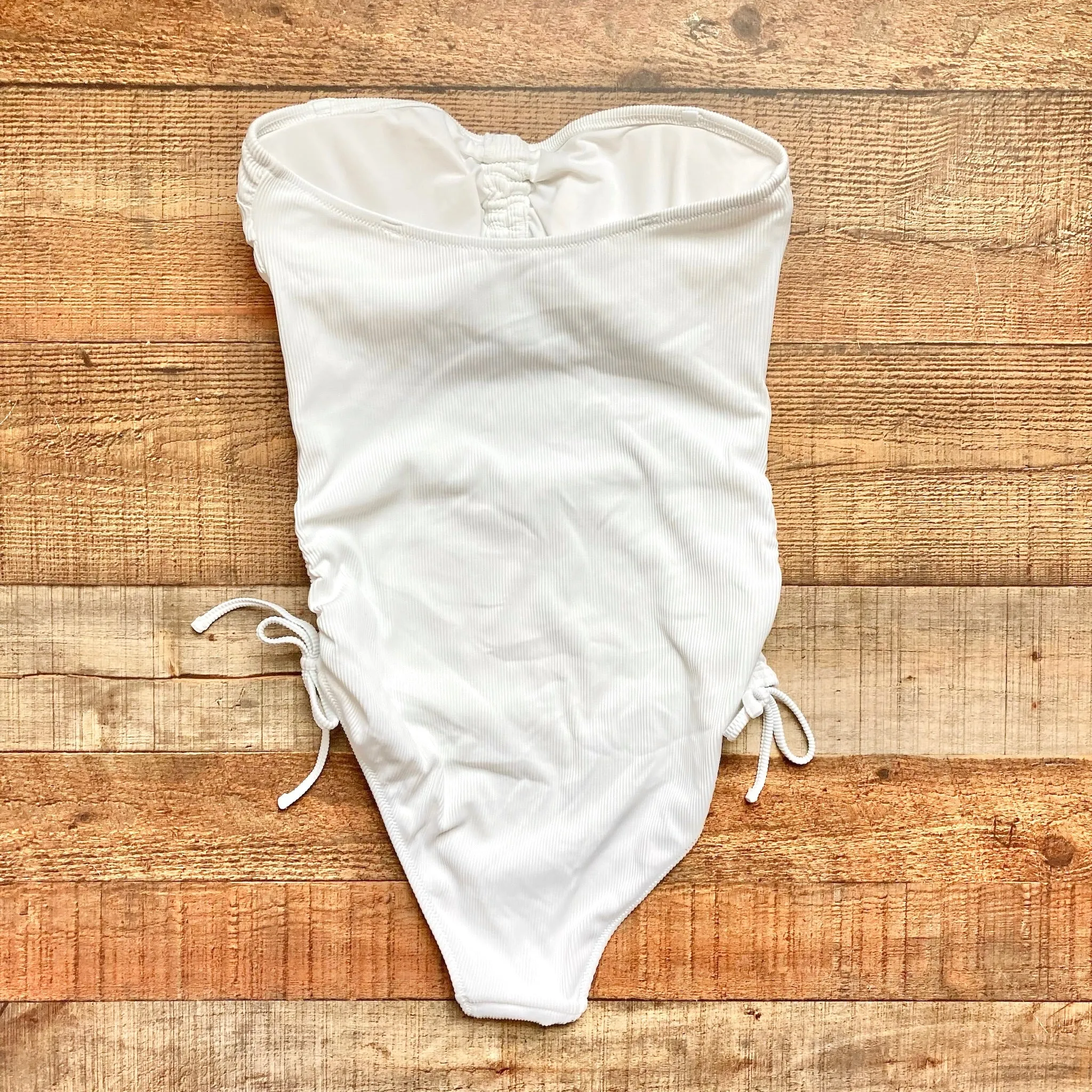 Aerie White Ribbed Front Cut Out with Cinched Bow Details Strapless Padded One Piece- Size L