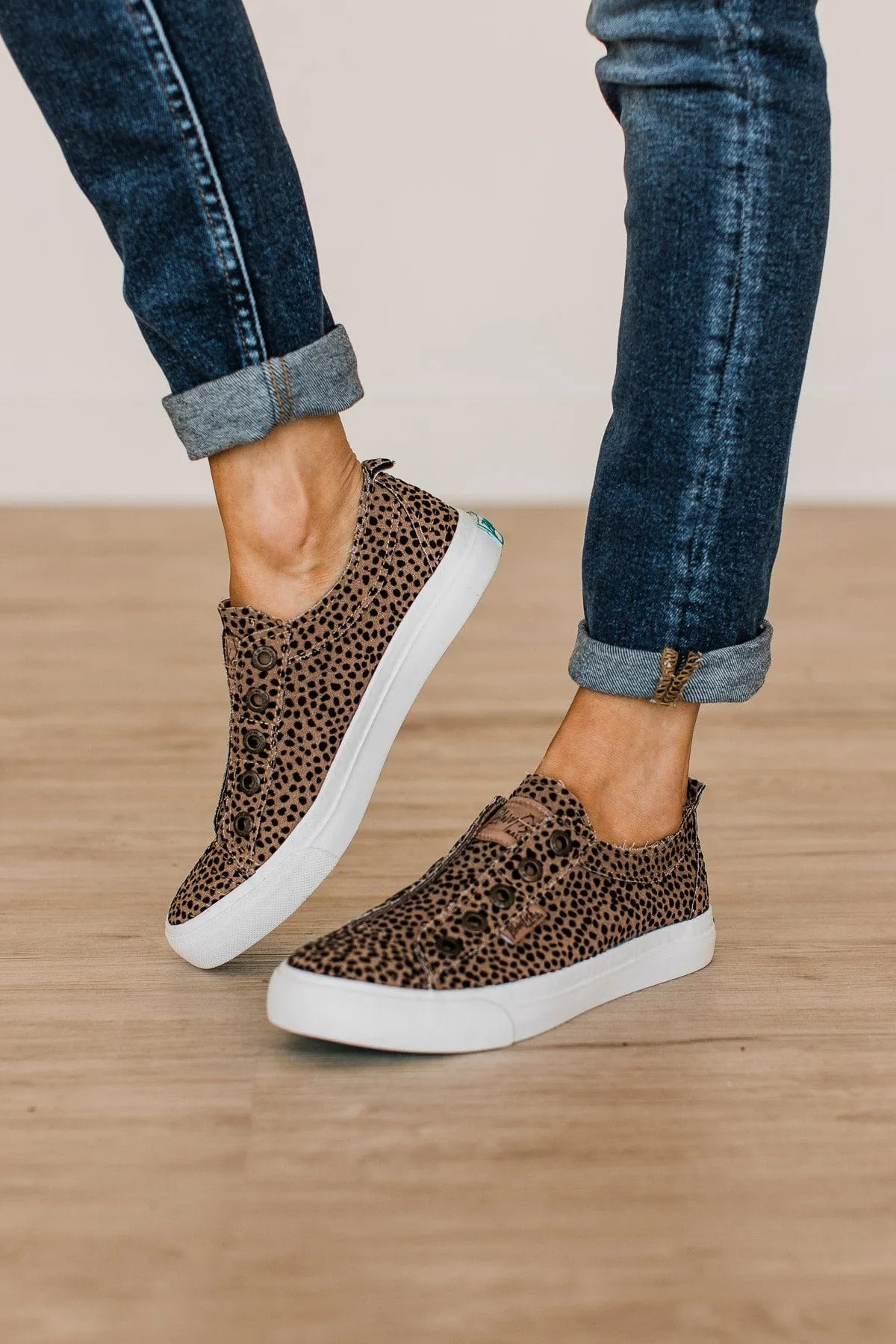 Blowfish Playwire Sneakers- Natural Micro Pixie Cat