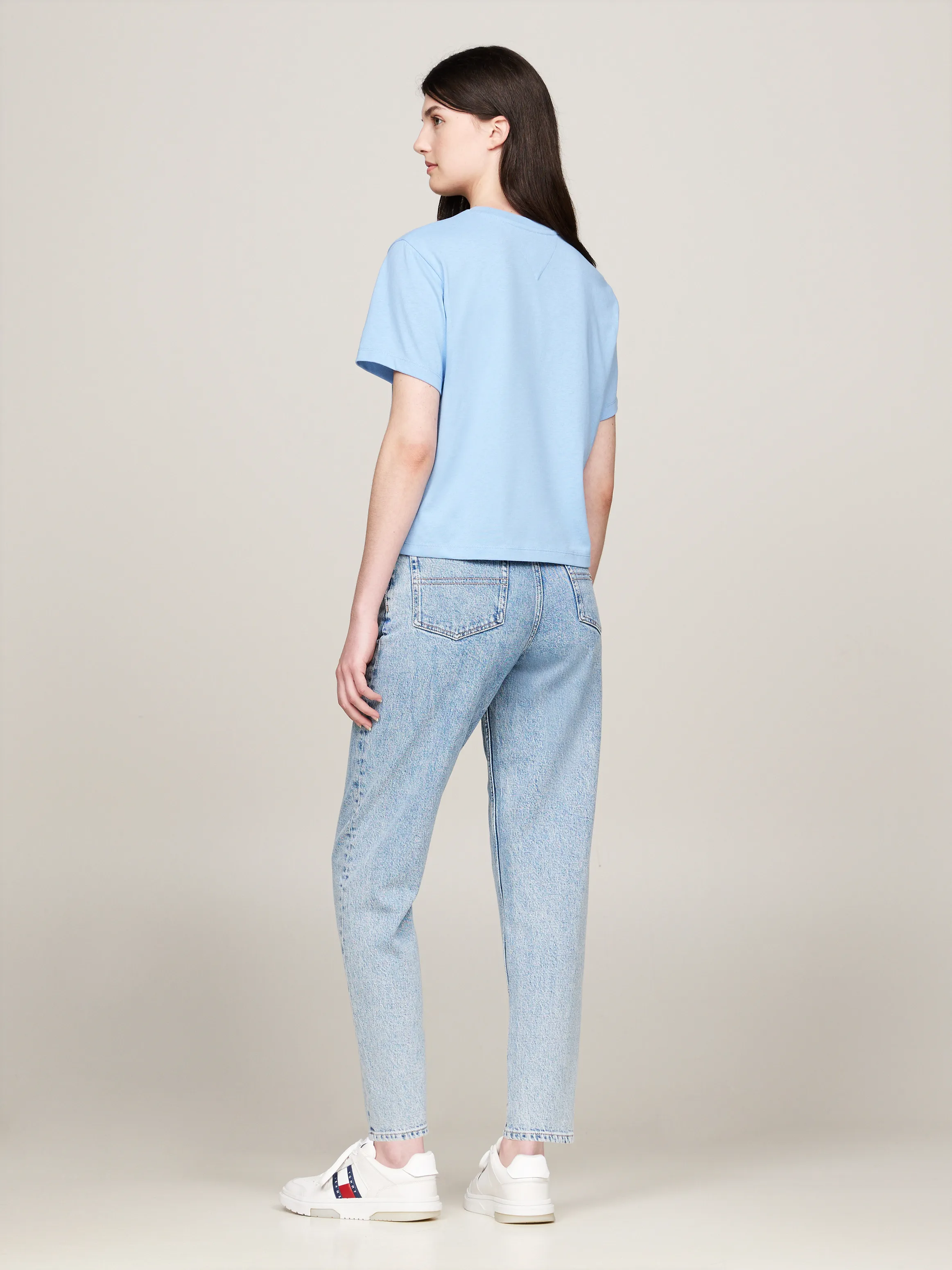 Boxy Fit Badge T-Shirt | T-Shirts | Tommy Jeans