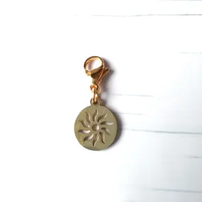 Cutout Sun Simple Charm