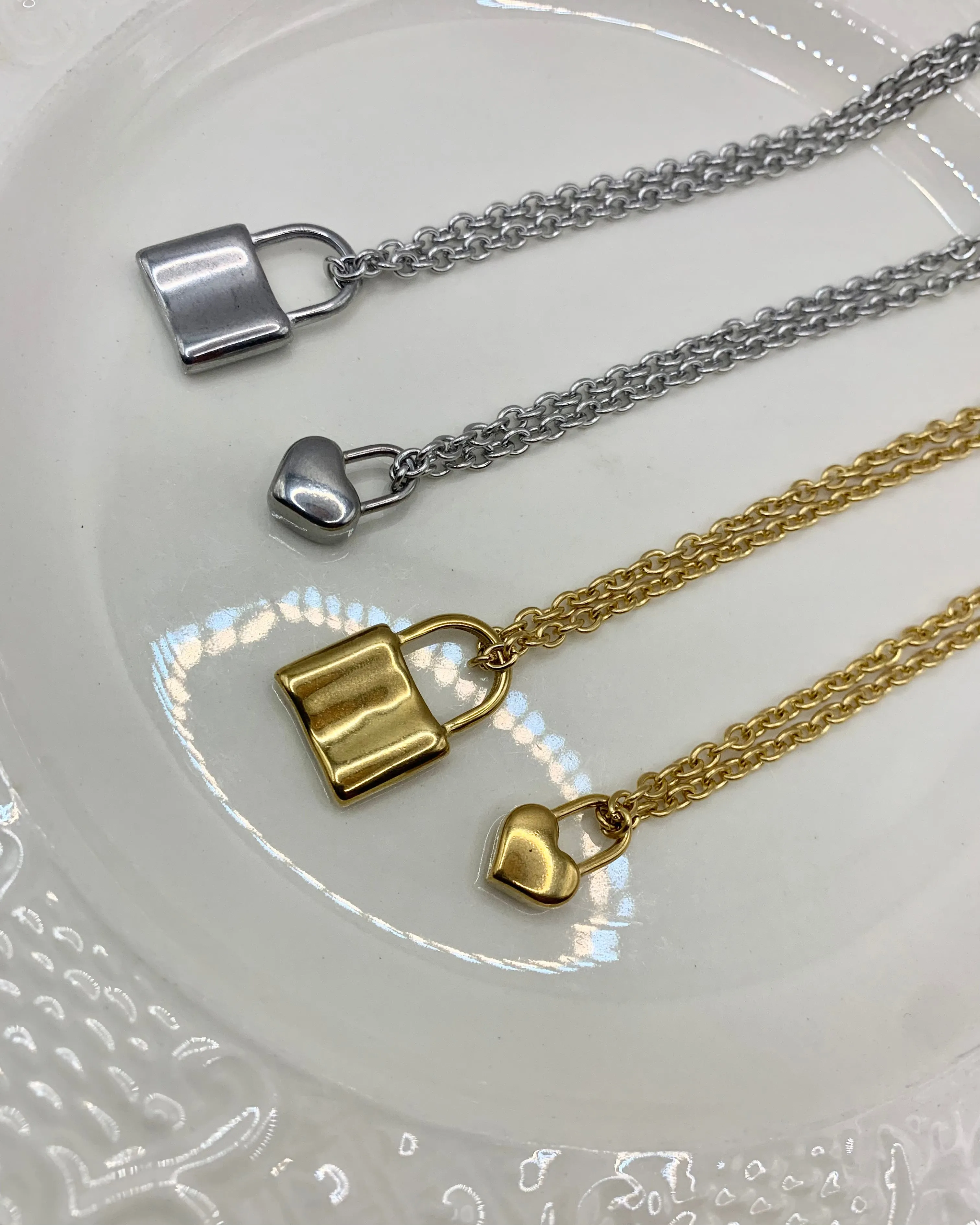 Simple lock charm necklace